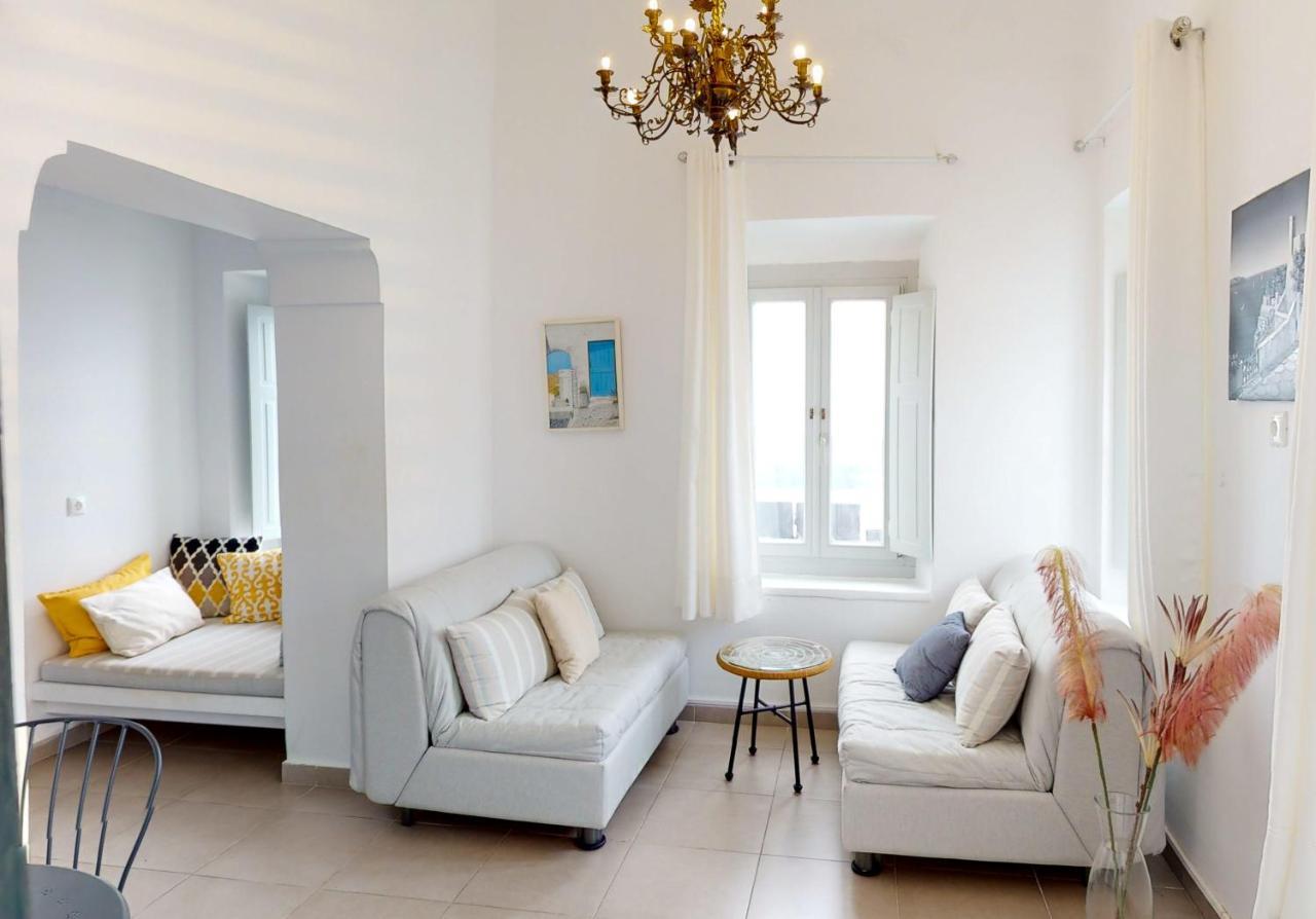 Neoklassiko Koukouli 4* Fira (Santorini)