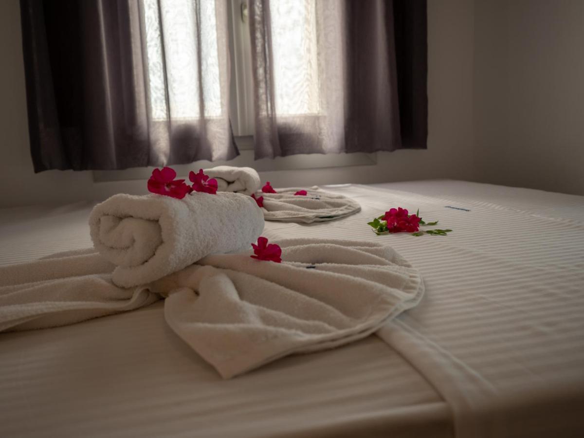 Neoklassiko Koukouli Guest house Fira (Santorini)
