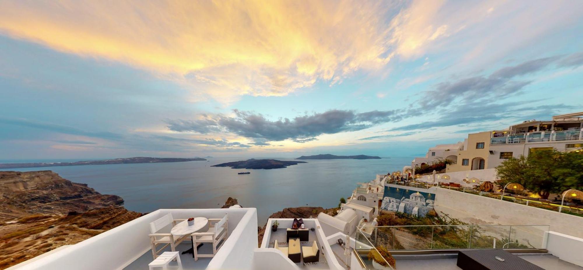 Neoklassiko Koukouli 4* Fira (Santorini)